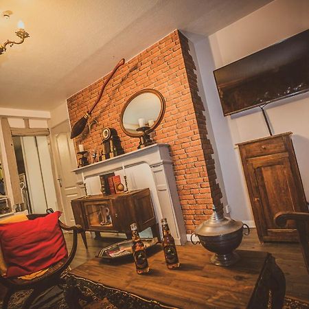 Repaire Du Sorcier Un Apartement Magique Troyes Eksteriør billede